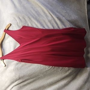 Beautiful double layered Gap size 2 red dress with small side slits.